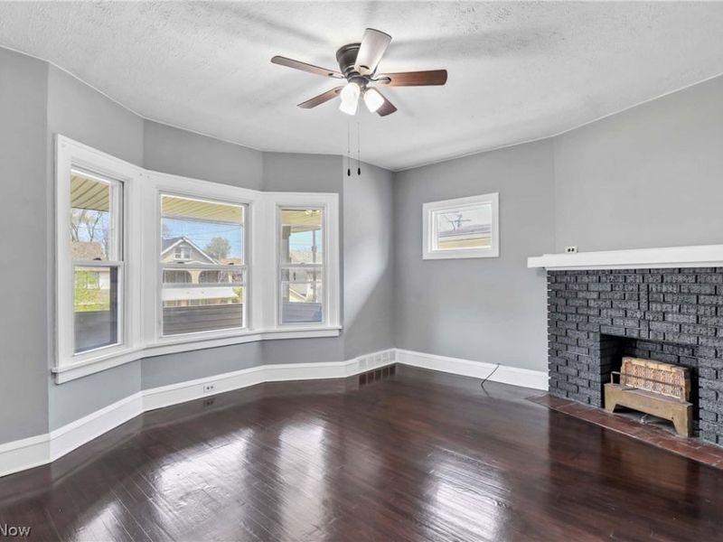 10109 Almira Avenue , Cleveland, OH 44111 Photo 2