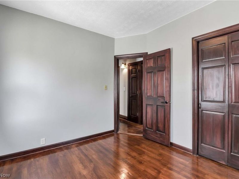 10109 Almira Avenue , Cleveland, OH 44111 Photo 22