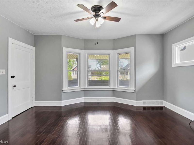 10109 Almira Avenue , Cleveland, OH 44111 Photo 8