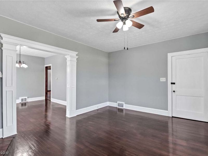 10109 Almira Avenue , Cleveland, OH 44111 Photo 9