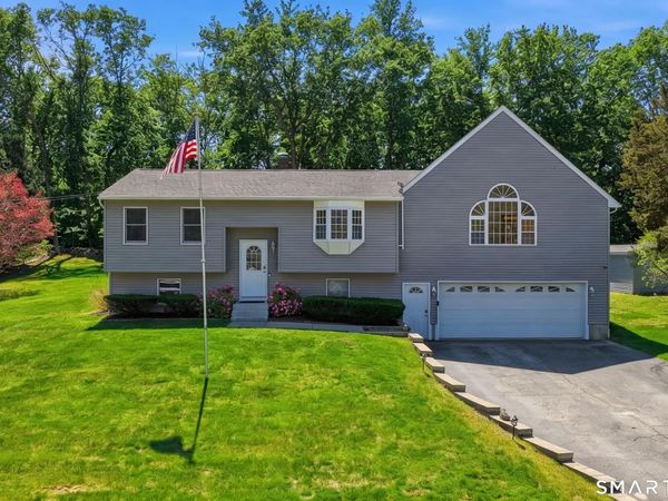 59 Oakwood, Plainfield, CT 06374