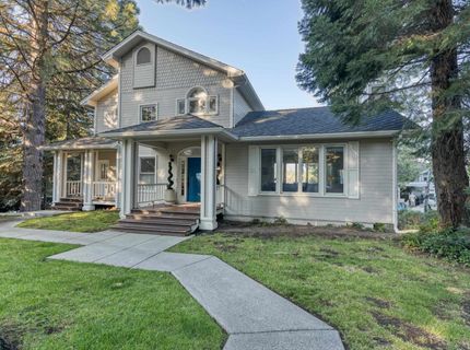 163 Lake Almanor West Drive, Lake Almanor, CA 96020 Photo