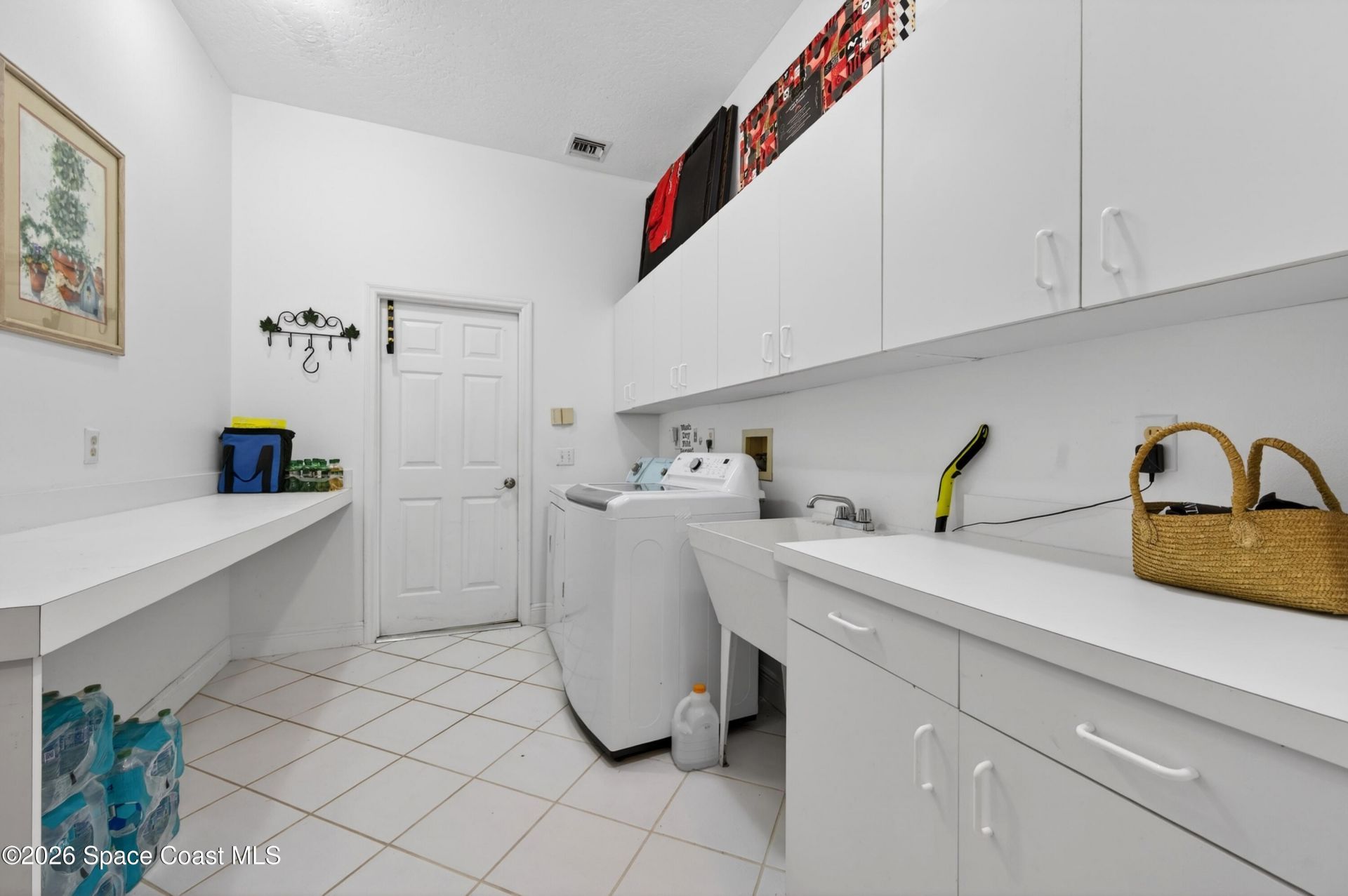 900 Bluegrass Lane, Rockledge, FL 32955 Photo