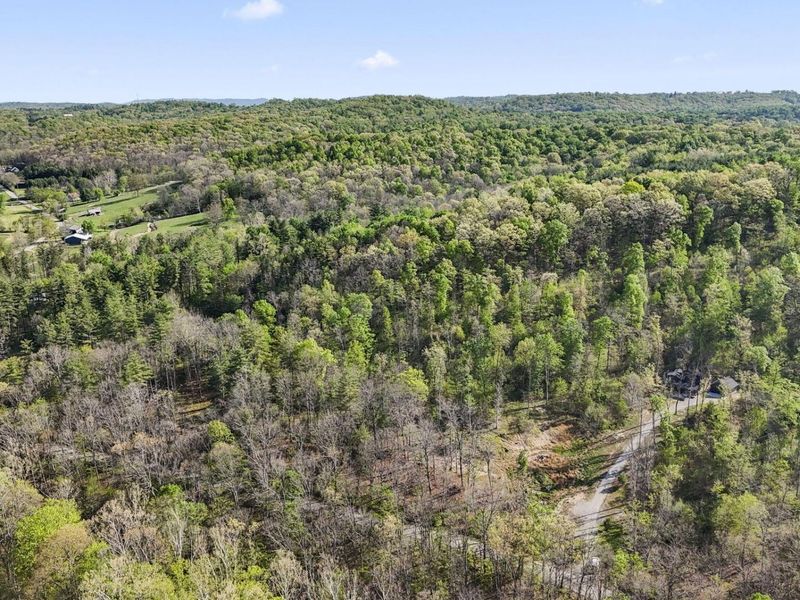 1588 Debord Road , Chillicothe, OH 45601 Photo 10