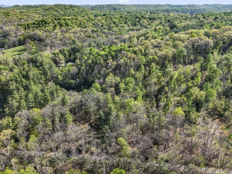 1588 Debord Road , Chillicothe, OH 45601 Photo 11