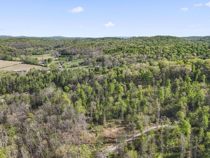 1588 Debord Road , Chillicothe, OH 45601 Photo 9