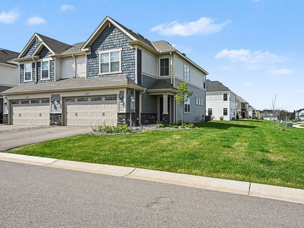 10529 Weston Way N, Maple Grove, MN 55369
