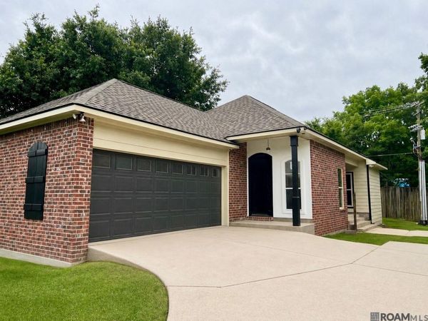 2734 S Faircrest Ct, Baton Rouge, LA 70816