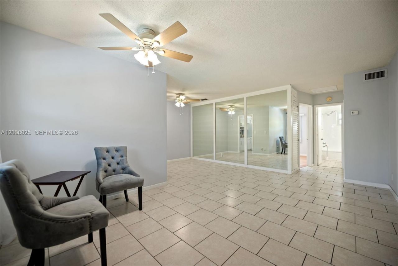 1431 S 14th Ave, Unit 212, Hollywood, FL 33020 Photo