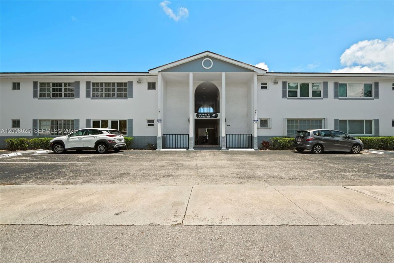 1431 S 14th Ave, Unit 212, Hollywood, FL 33020 Photo