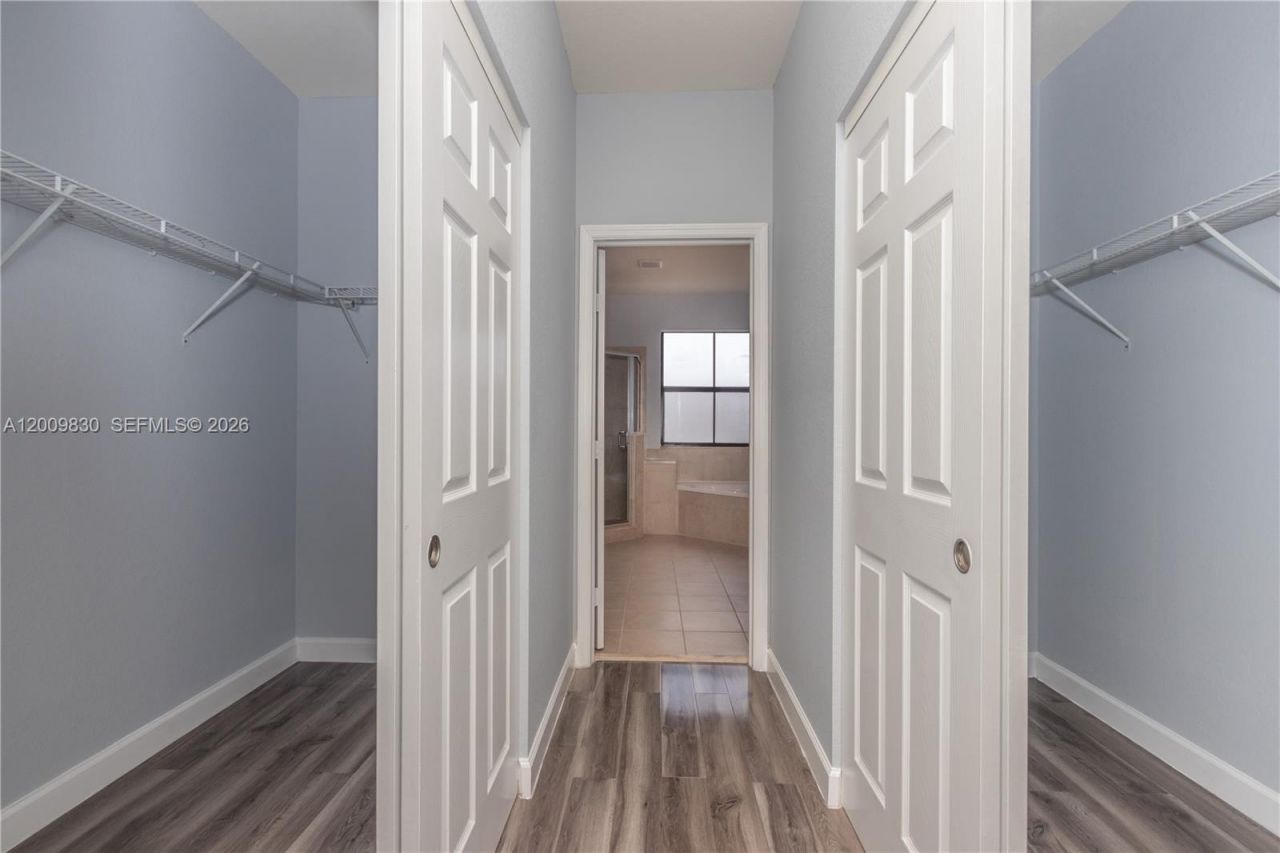 3364 W 103rd Ter , Hialeah, FL 33018 Photo