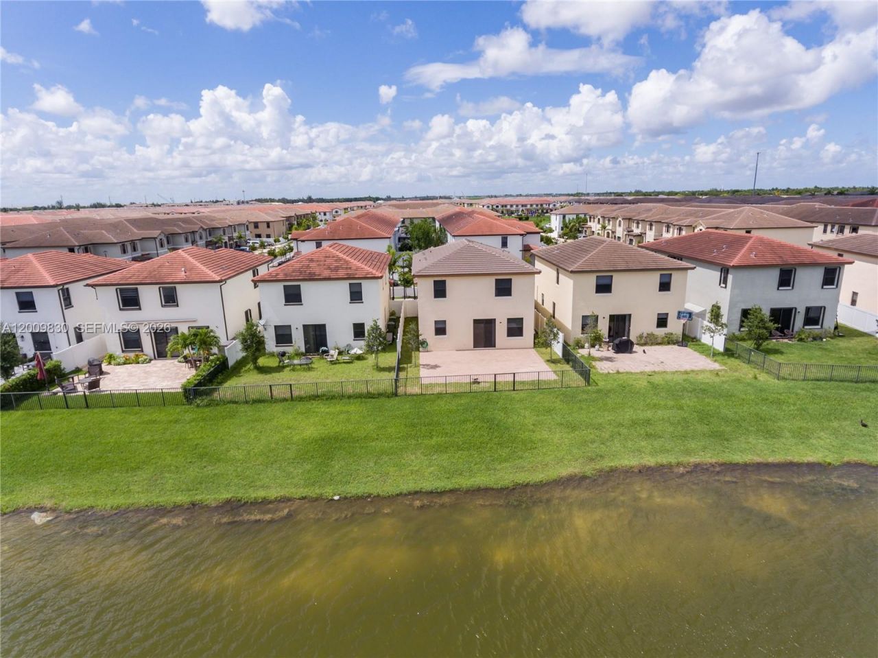 3364 W 103rd Ter , Hialeah, FL 33018 Photo