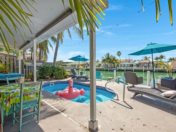 351 8Th Street, KEY COLONY, FL 33051