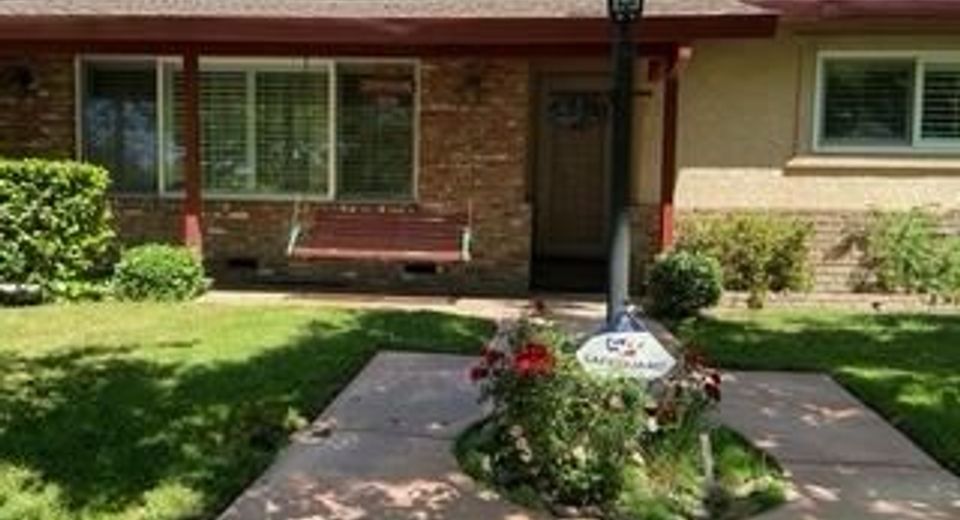 329 S Oak, Oakdale, CA 95361 Photo