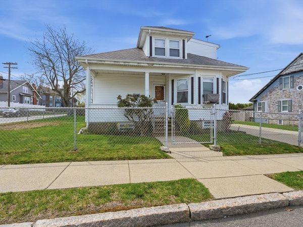 62 Topham Street, New Bedford, MA 02746