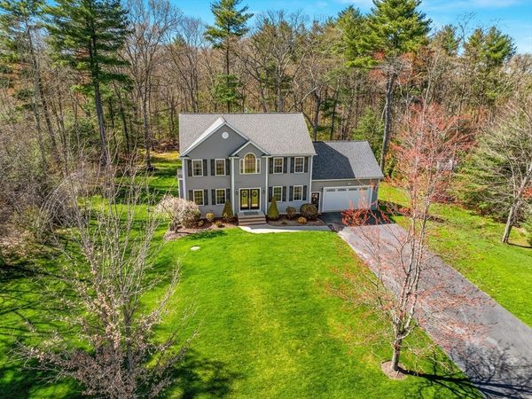 206 Burnside, Seekonk, MA 02771