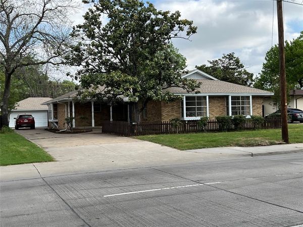 1813 E Belt Line Road , Carrollton, TX 75006