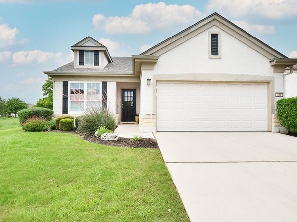 203 Winter DR , Georgetown, TX 78633