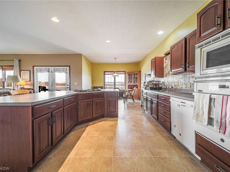 3730 Rice Rd SW, New Philadelphia, OH 44663 Photo 24