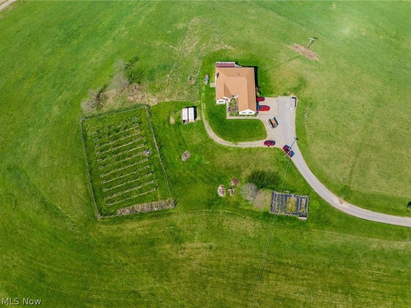 3730 Rice Rd SW, New Philadelphia, OH 44663 Photo 7