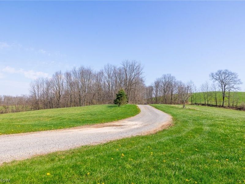 3730 Rice Rd SW, New Philadelphia, OH 44663 Photo 8