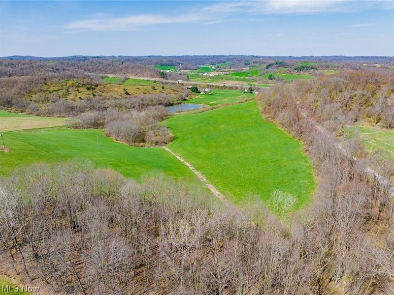 Rice Rd SW, New Philadelphia, OH 44663 Photo 1