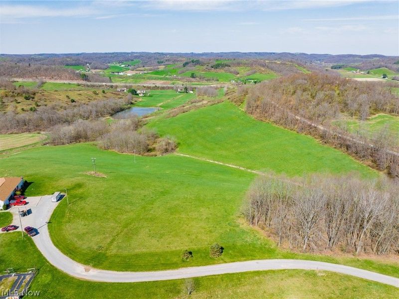 Rice Rd SW, New Philadelphia, OH 44663 Photo 2