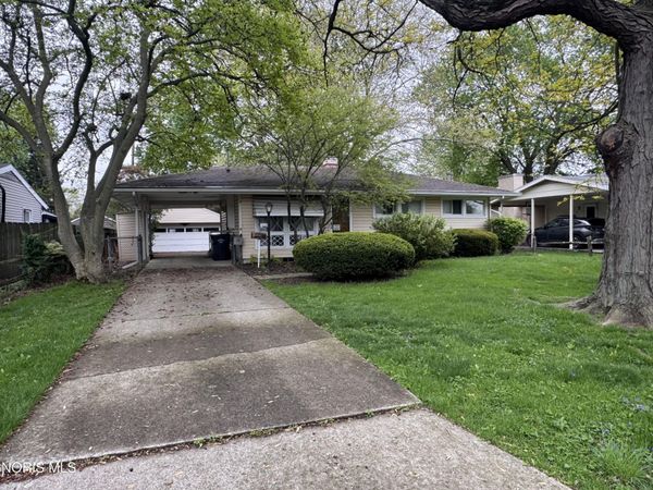 1408 Bradshaw Court , Maumee, OH 43537