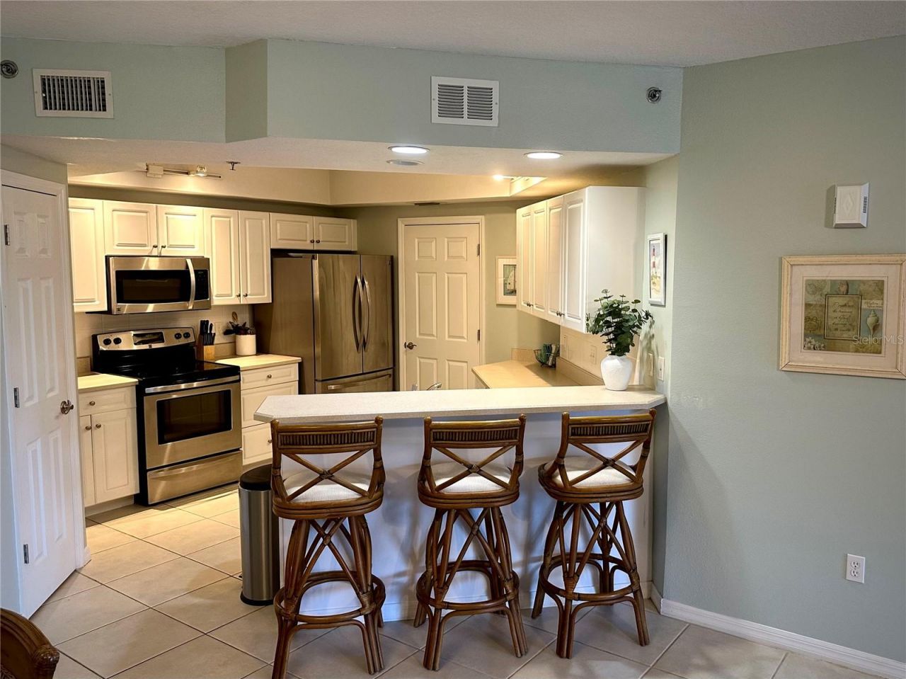 5300 S Atlantic Avenue, Unit 8-402, New Smyrna Beach, FL 32169 Photo