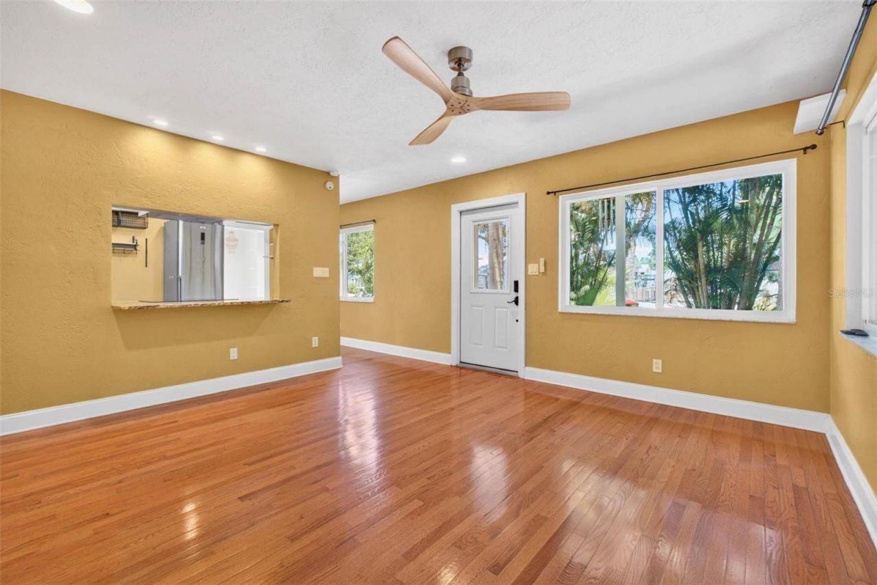 2200 8th Avenue N, Saint Petersburg, FL 33713 Photo