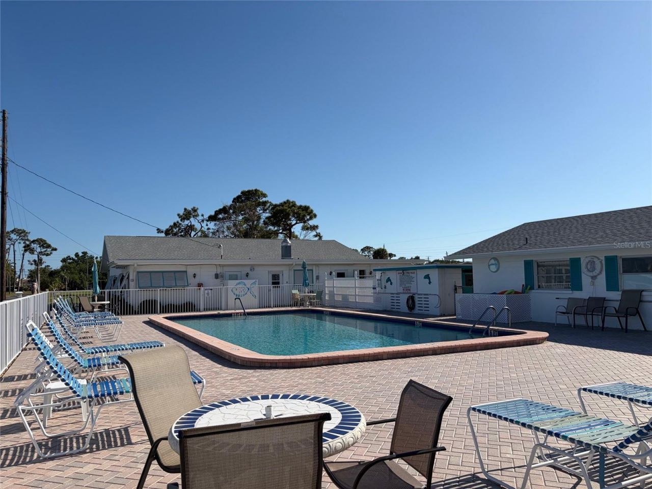 218 Outer Drive W, Venice, FL 34285 Photo