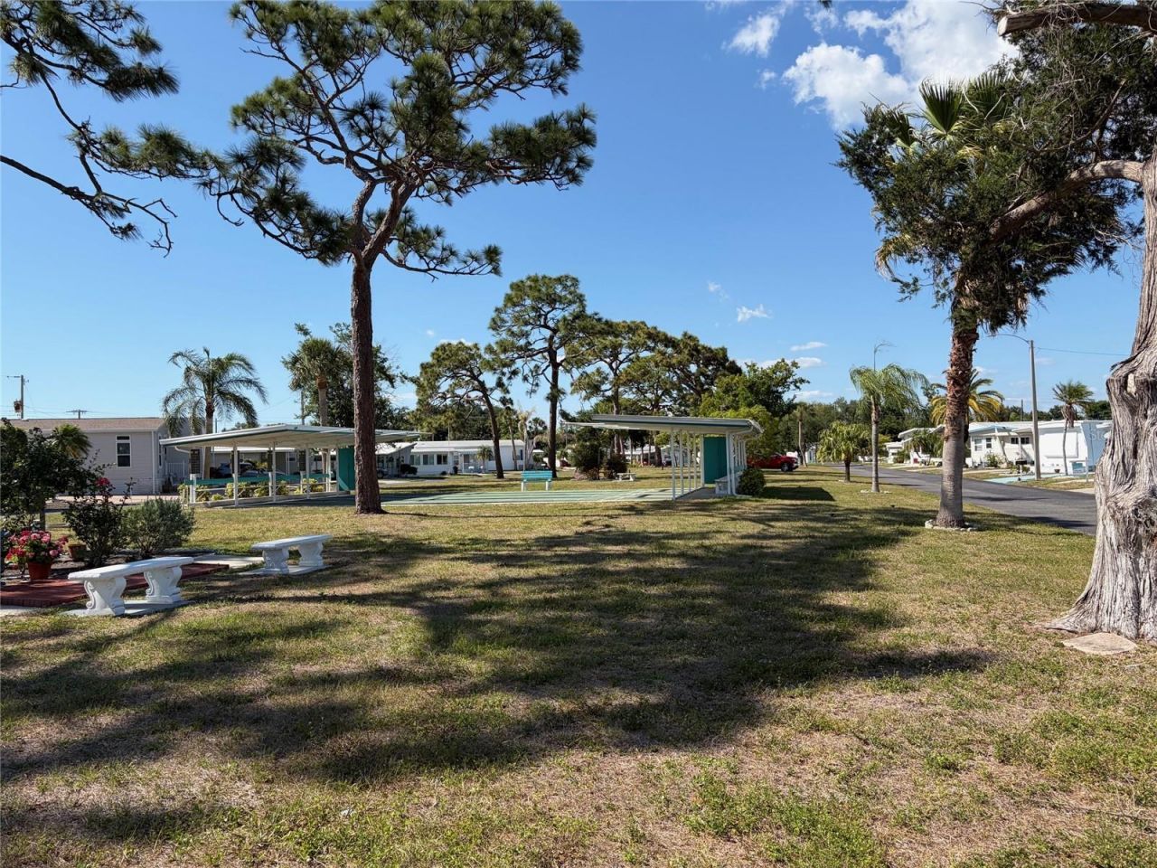 218 Outer Drive W, Venice, FL 34285 Photo