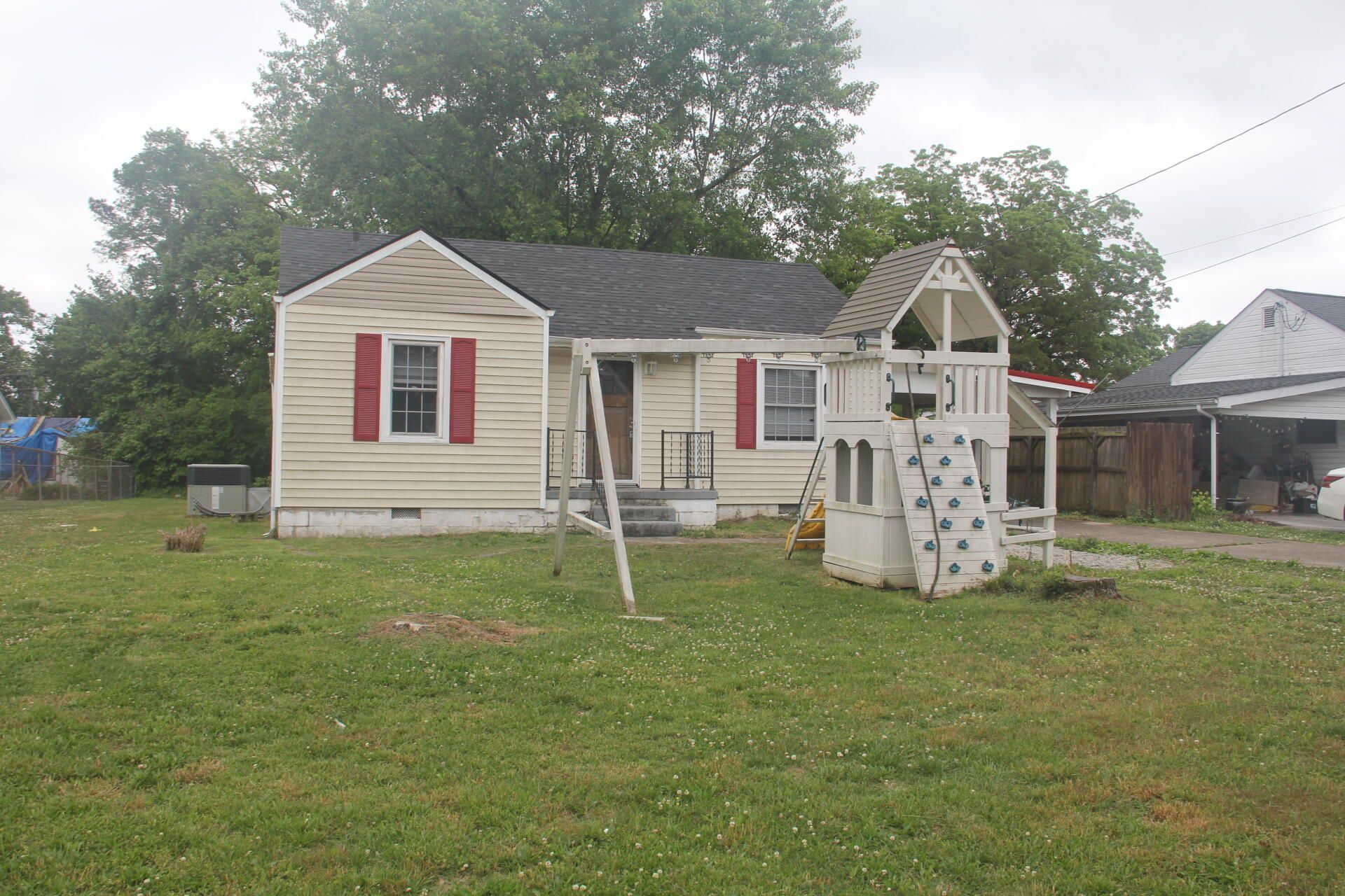 20 Eaton Circle, Fort Oglethorpe, GA 30742 Main Photo