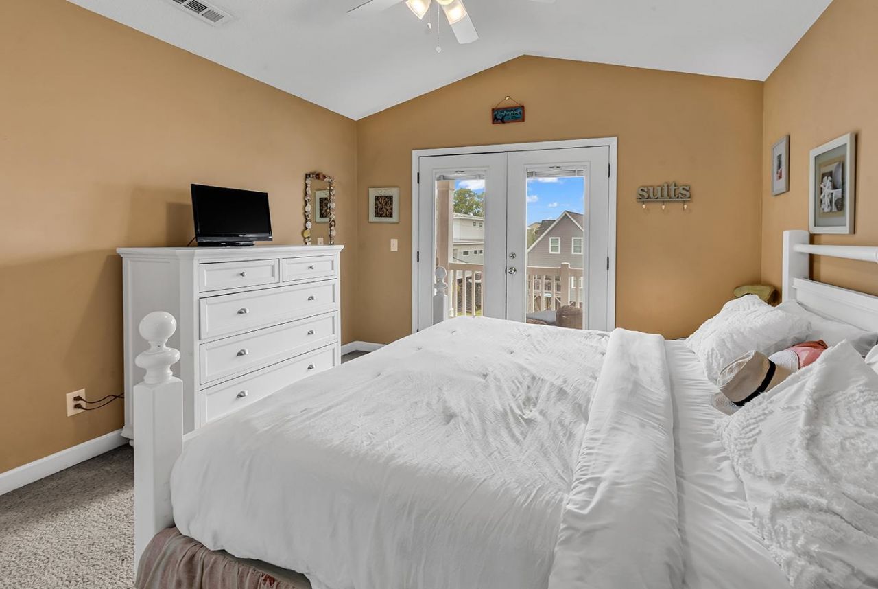 124 Rainbow Dr.  Photo 36