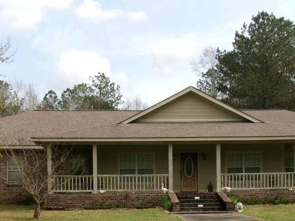 540 Highway 43 , Oak Vale, MS 39656
