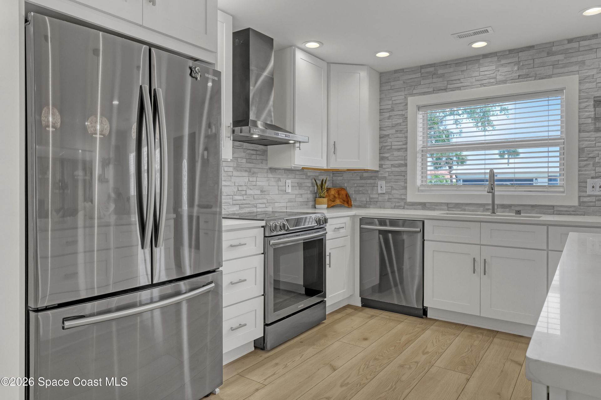 112 Esther Drive, Cocoa Beach, FL 32931 Photo