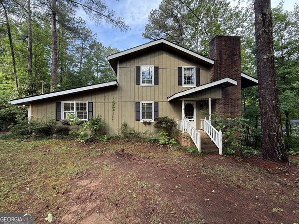 227 W Lakeview Drive, Lagrange, GA 30240