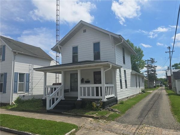 207 E Main Street, New Paris, OH 45347