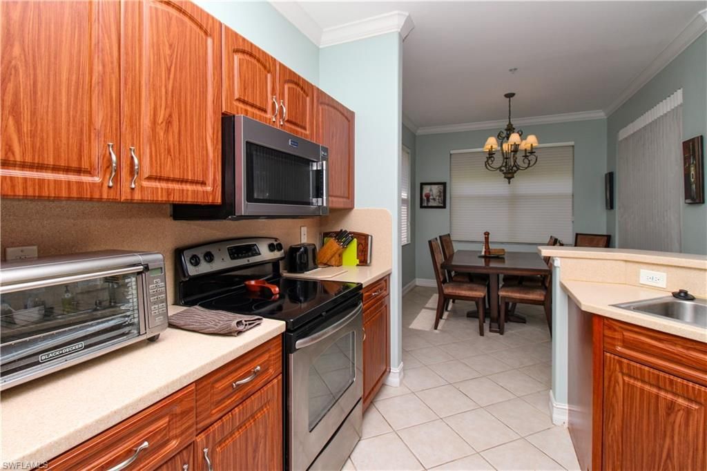 817 Carrick Bend Cir , Unit 101, Naples, FL 34110 Photo