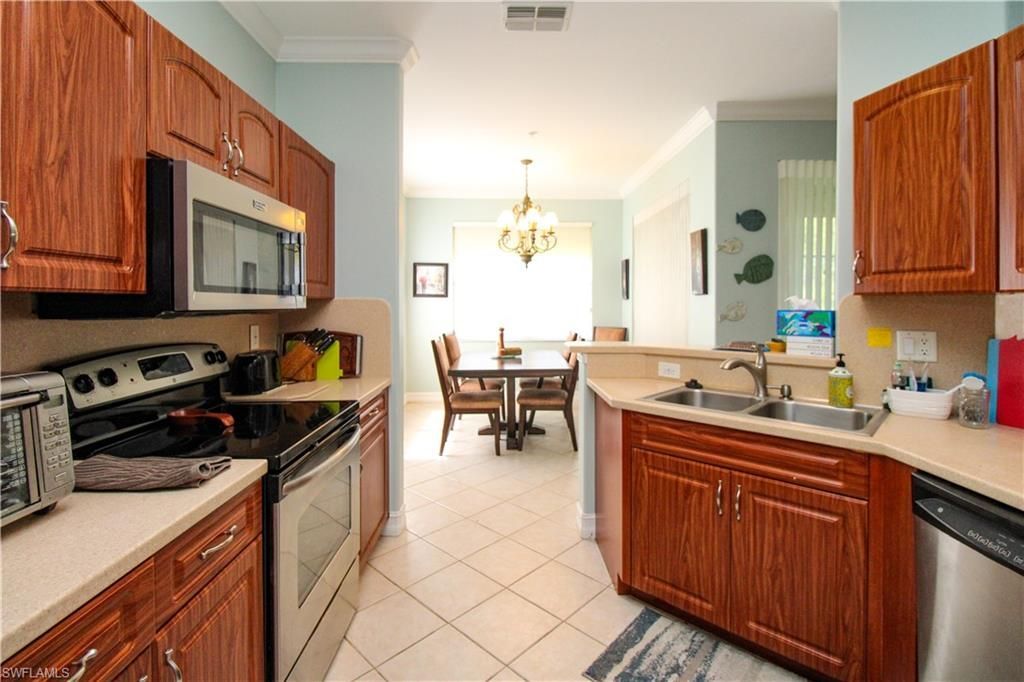 817 Carrick Bend Cir , Unit 101, Naples, FL 34110 Photo