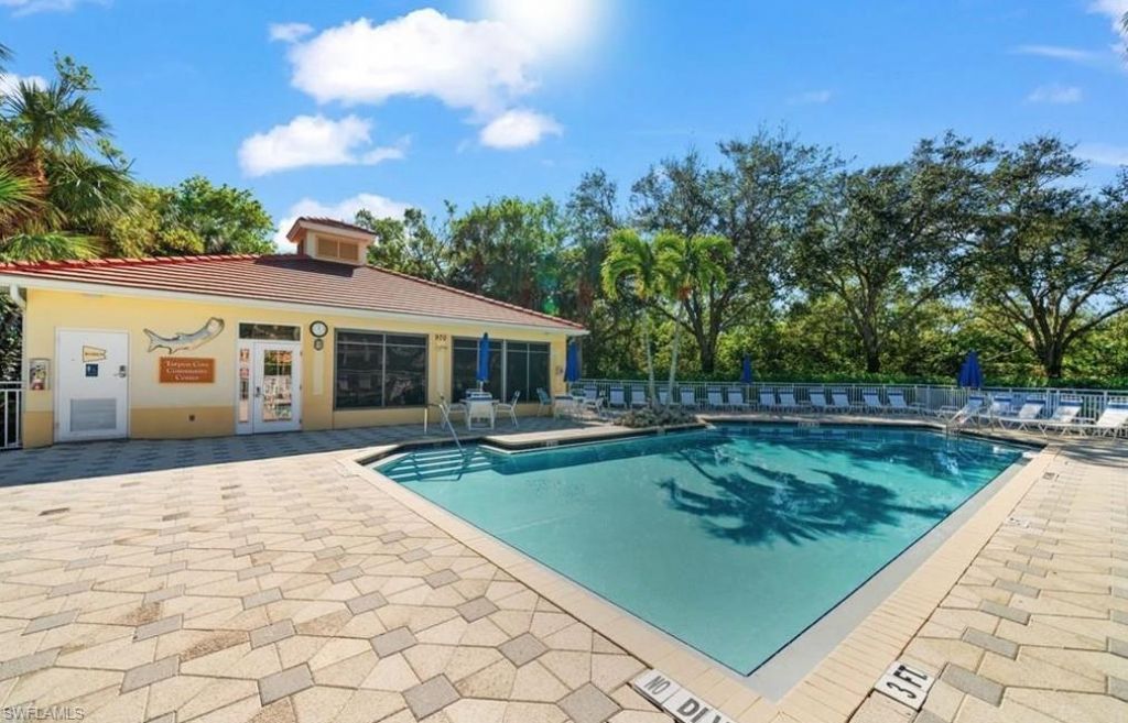817 Carrick Bend Cir , Unit 101, Naples, FL 34110 Photo
