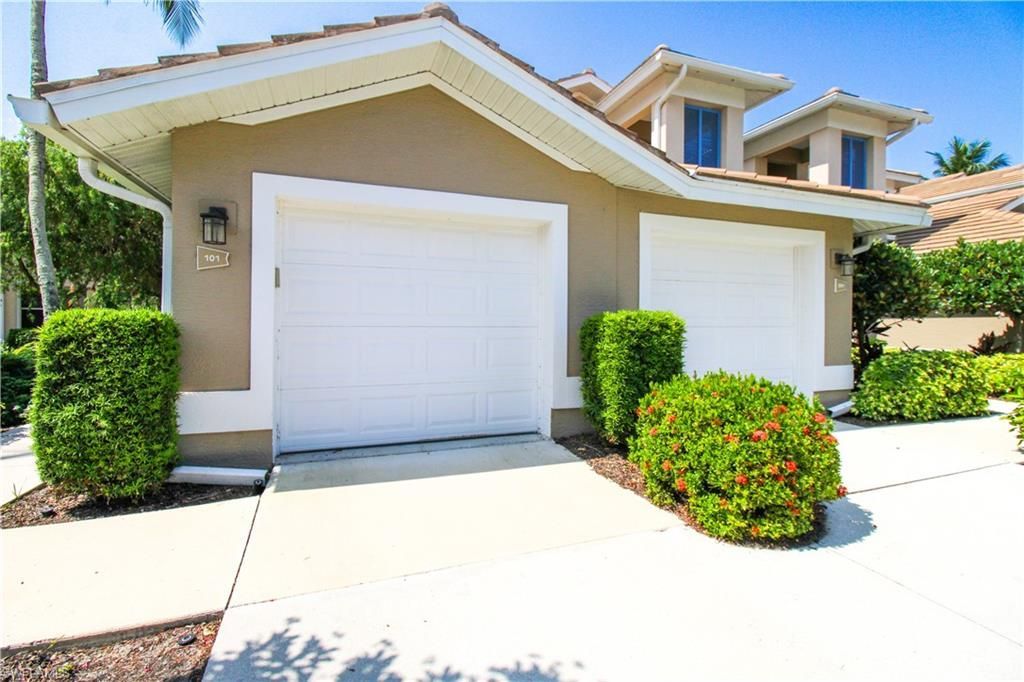 817 Carrick Bend Cir , Unit 101, Naples, FL 34110 Photo