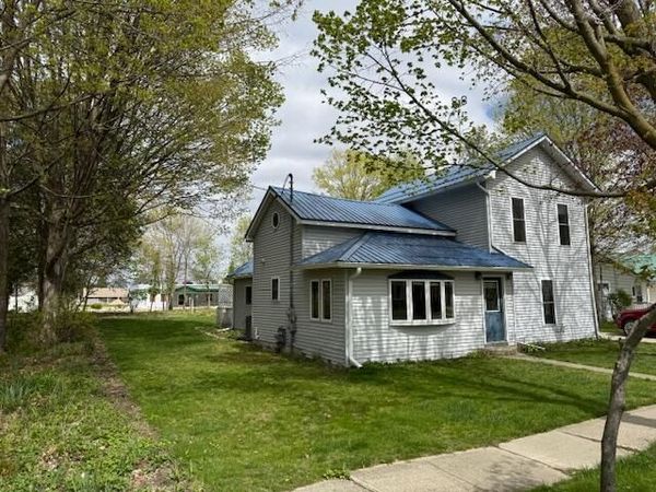 419 Sherman Avenue, Lakeview, MI 48850