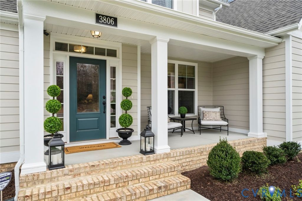 3954 Robins Ridge Drive Moseley, VA 23120