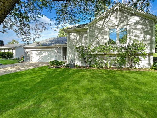 1825 3rd Avenue NE, Owatonna, MN 55060