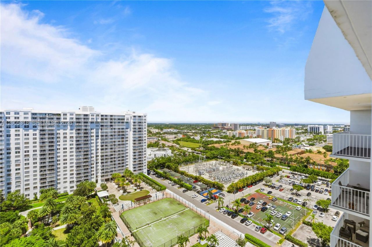 2851 NE 183rd St, Unit 2012E, Aventura, FL 33160 Photo