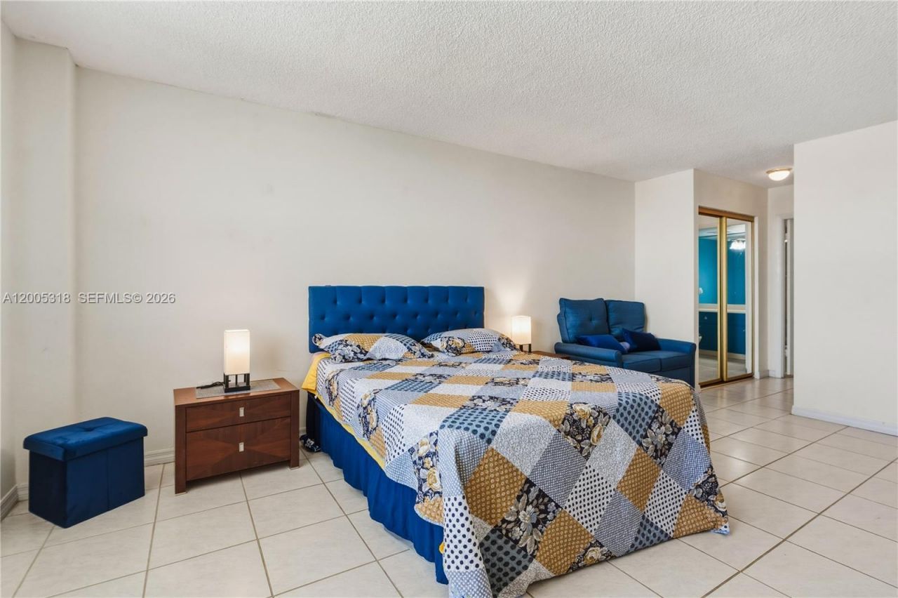 2851 NE 183rd St, Unit 2012E, Aventura, FL 33160 Photo