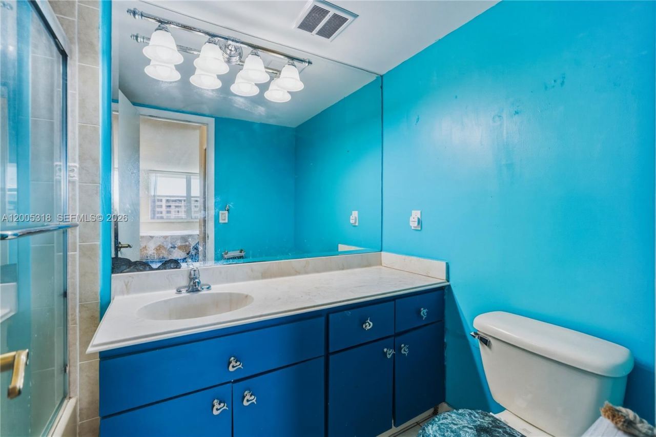 2851 NE 183rd St, Unit 2012E, Aventura, FL 33160 Photo