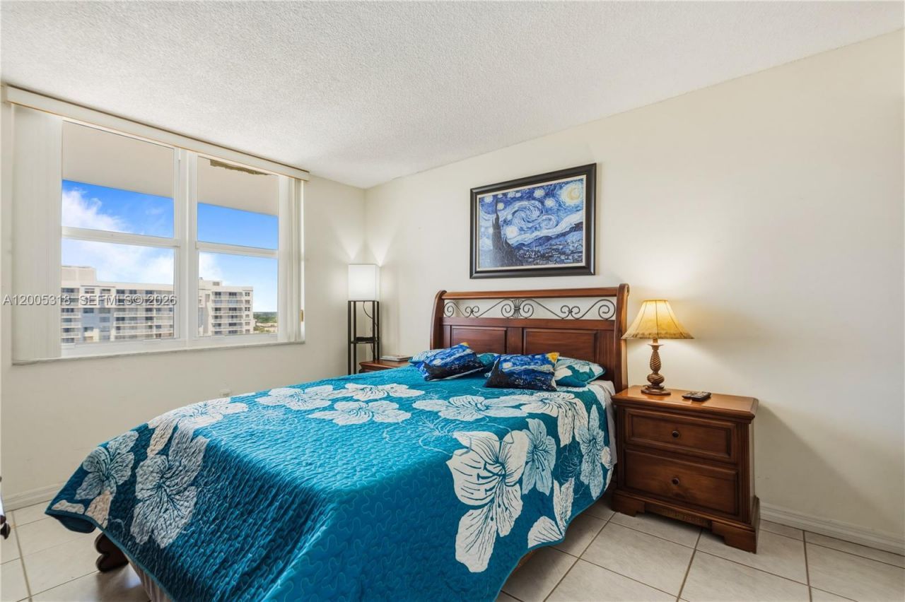 2851 NE 183rd St, Unit 2012E, Aventura, FL 33160 Photo