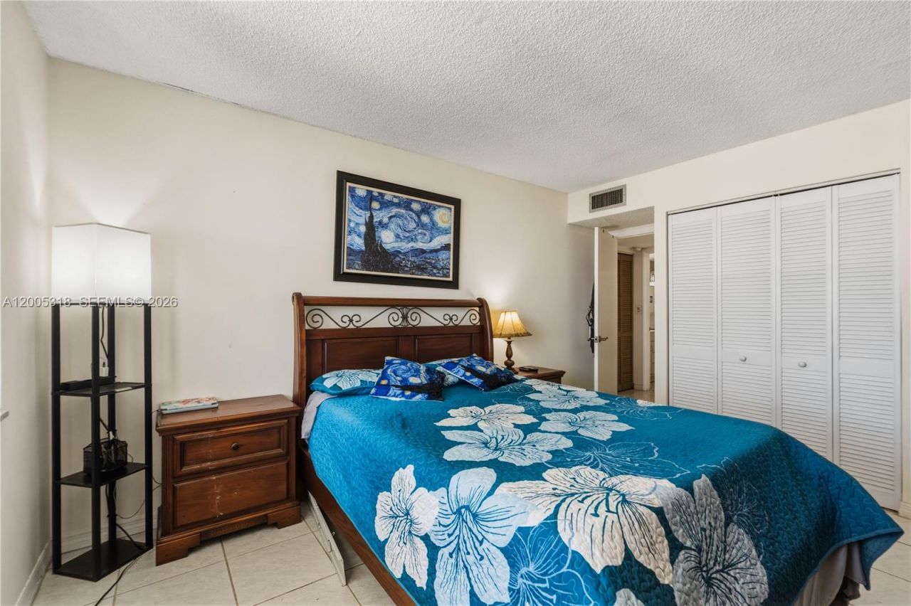 2851 NE 183rd St, Unit 2012E, Aventura, FL 33160 Photo